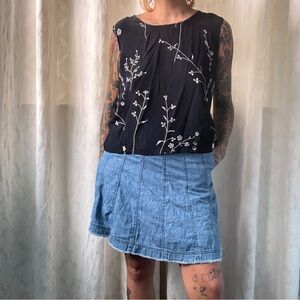 tinu vintage black floral tank blouse rayon size xs